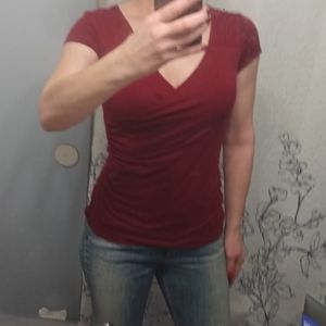 Cute little maroon shirt.